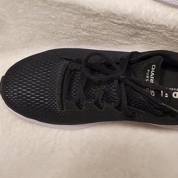 Under Armour Charge Pursuit Athletic Shoes -Like New - Picture 10 of 10